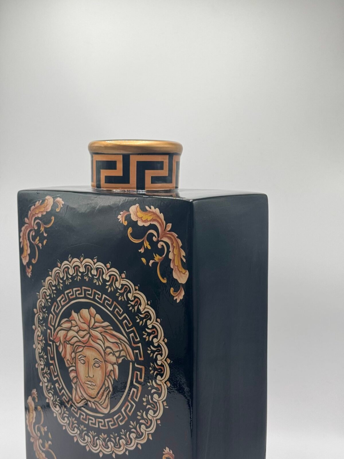 VASE VERSACE NOIR  – Image 4