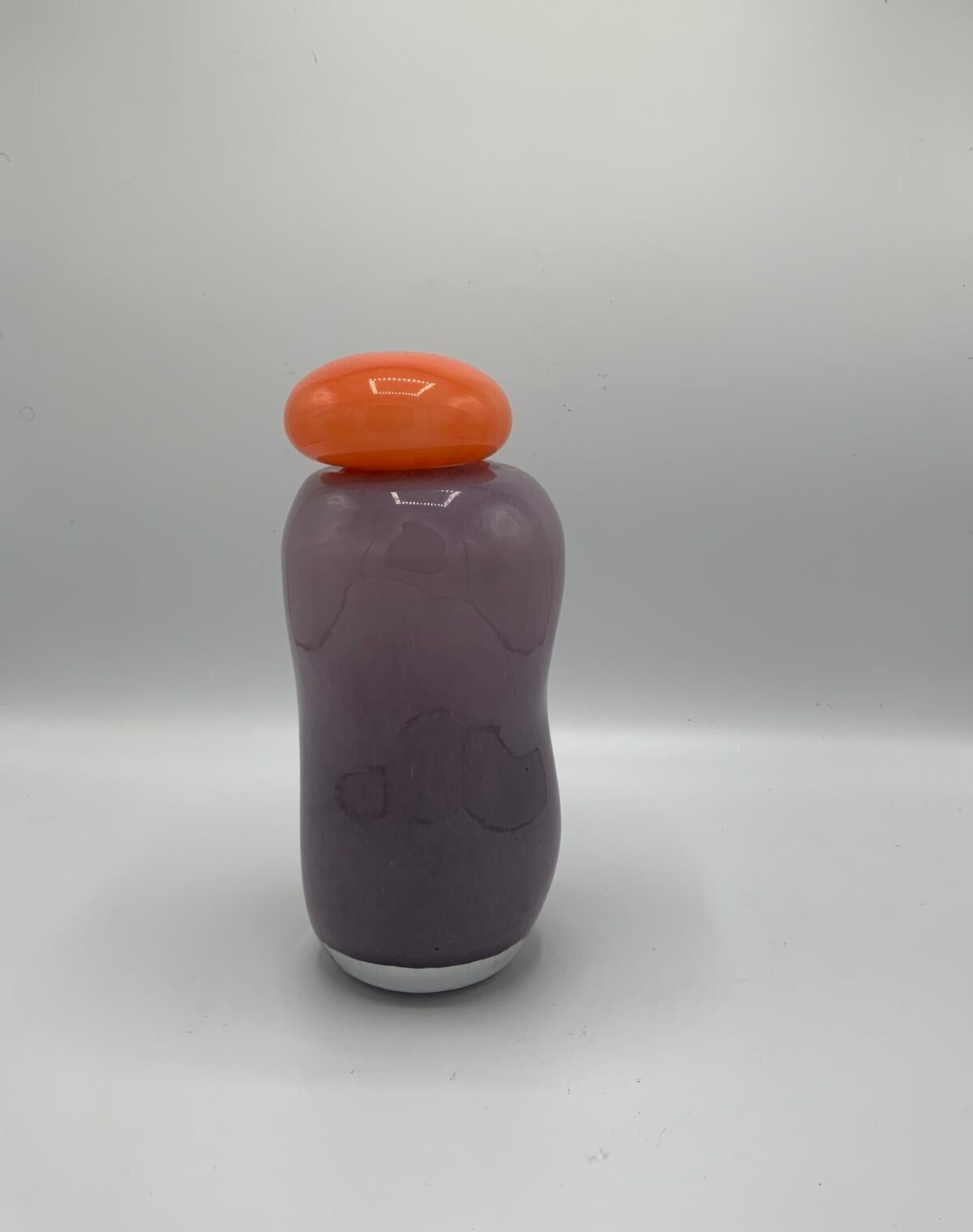 Vase en verre violet pastel – Image 1