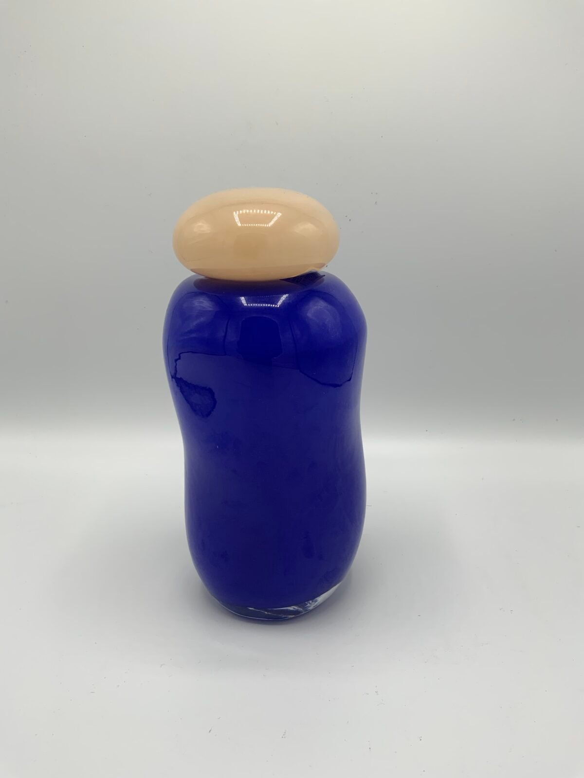 Vase en verre bleu – Image 1