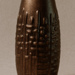 Vase a la teinte coffee gold